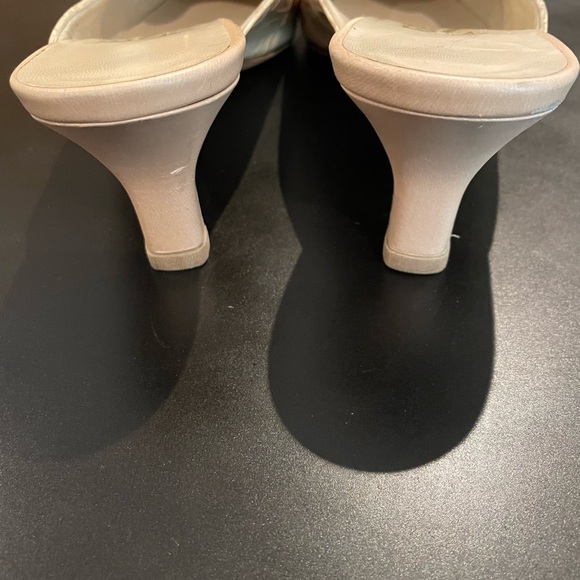 Salvatore Ferragamo Low Heel Logo closed toe beige mules.  Size 9B. - Picture 9 of 10